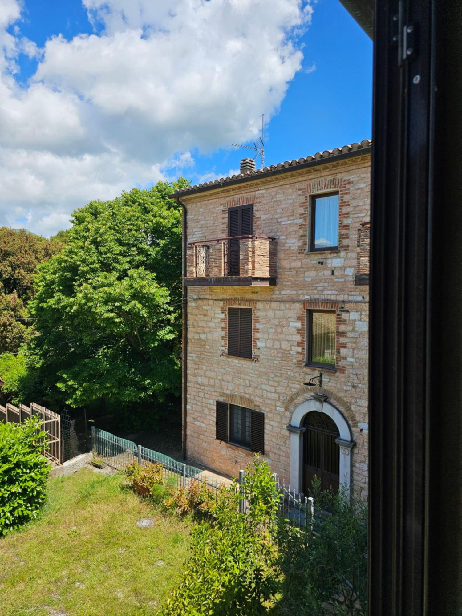 La Rosa Dei Venti - Country House Fossato di Vico Esterno foto