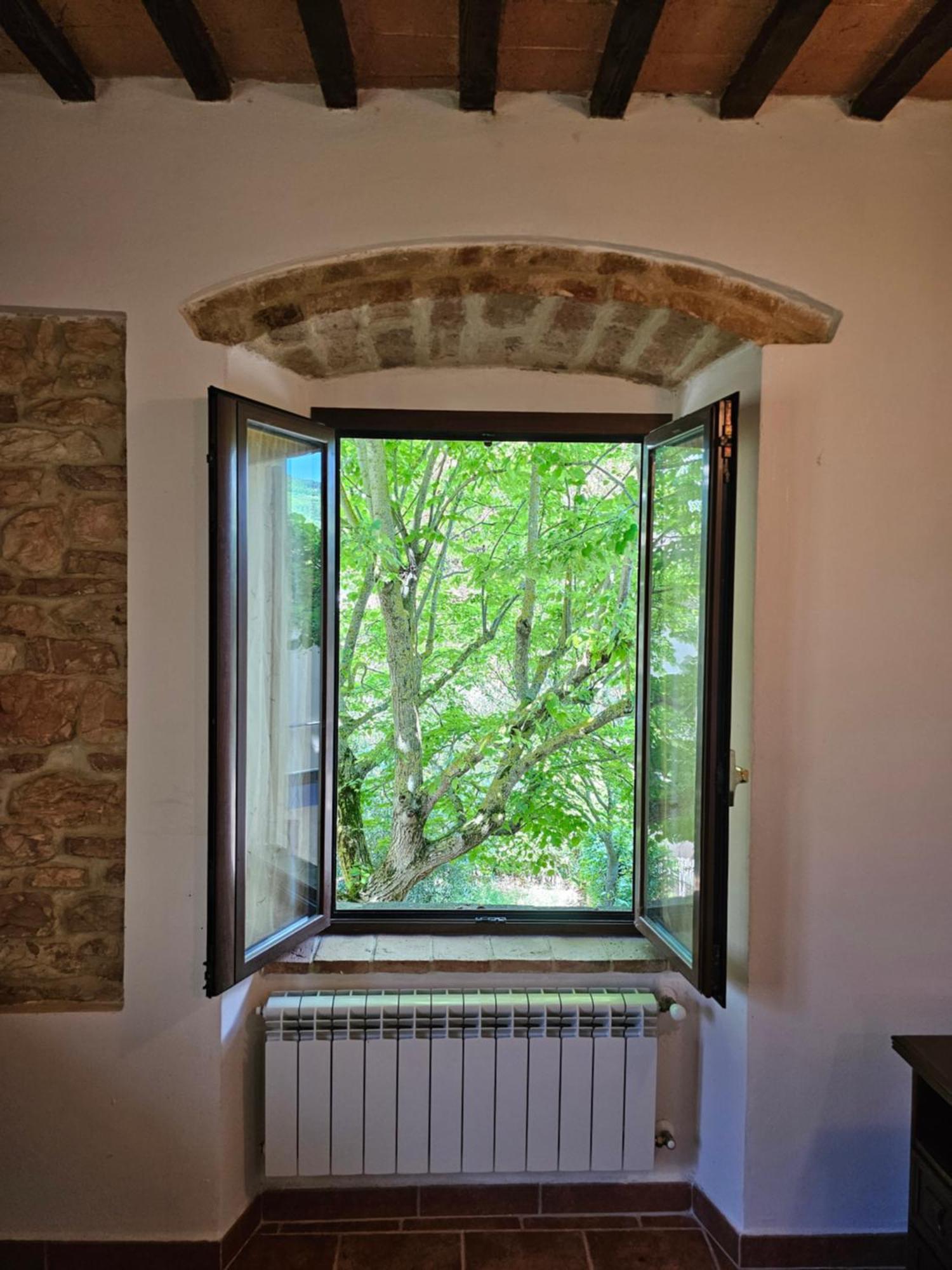 La Rosa Dei Venti - Country House Fossato di Vico Esterno foto